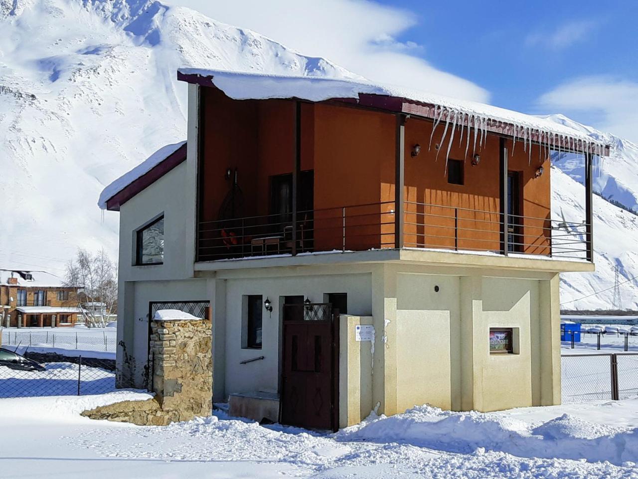 ---Allegria House--- Kazbegi Luaran gambar